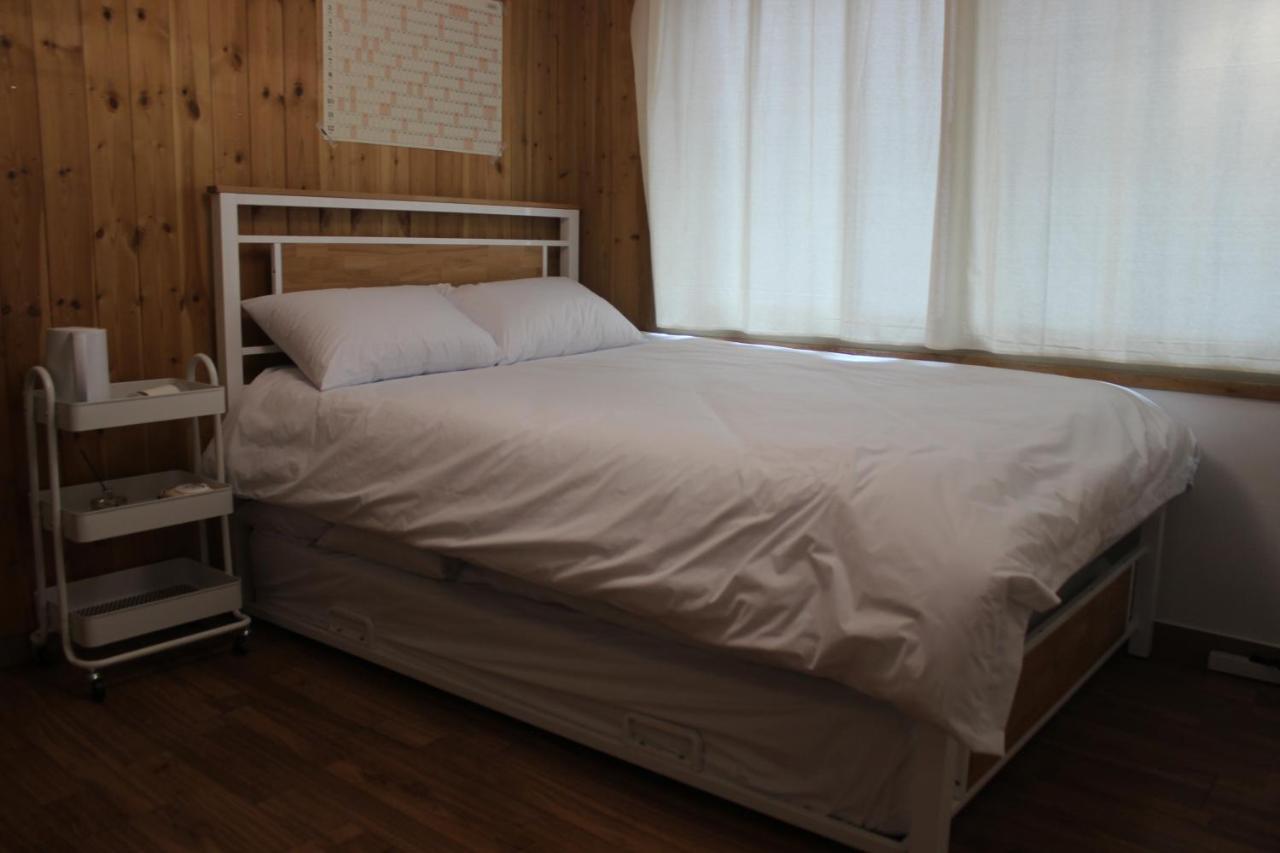 Hostel Jl In Chung-Jeong Seoul Bagian luar foto