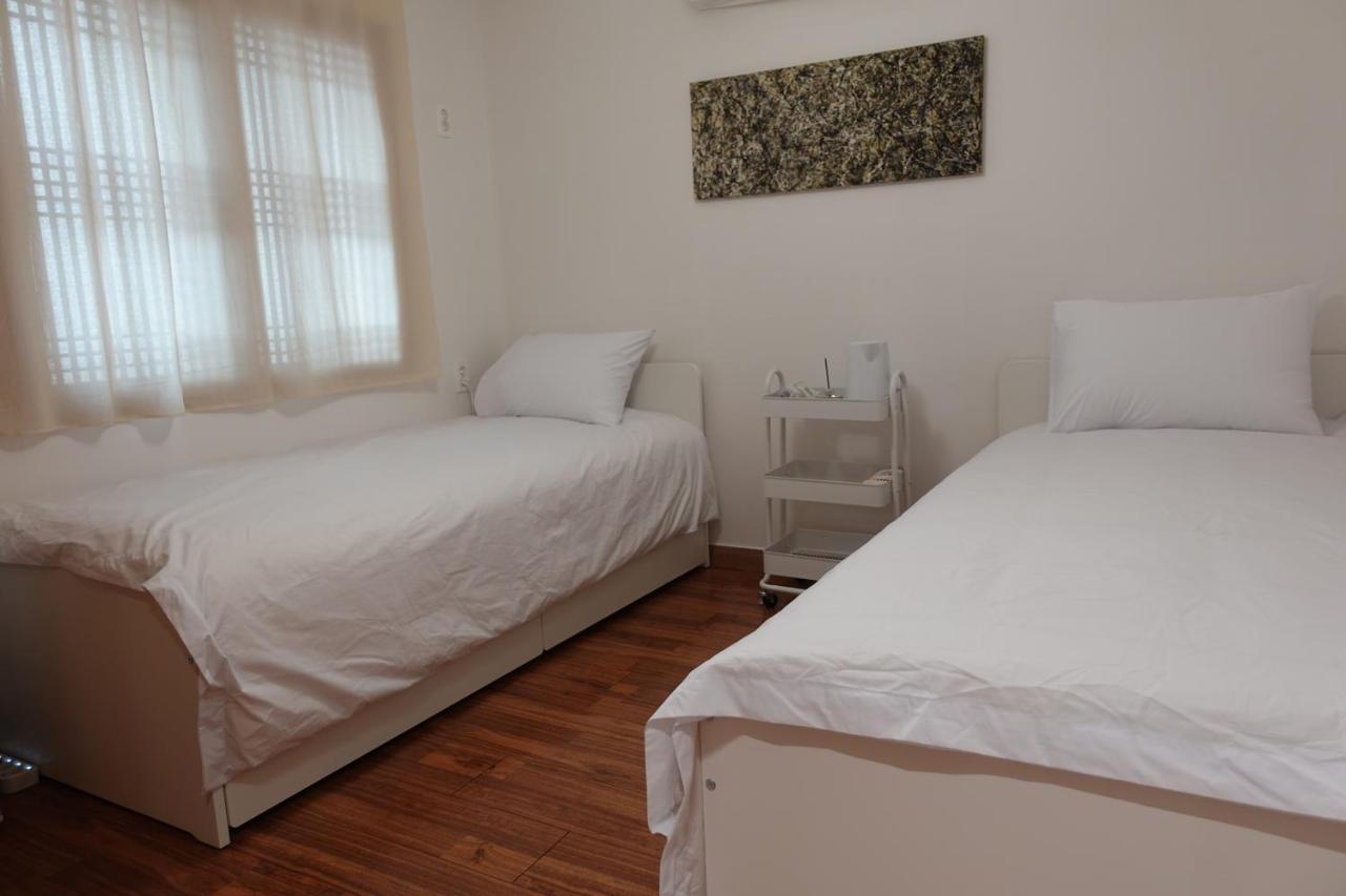 Hostel Jl In Chung-Jeong Seoul Bagian luar foto