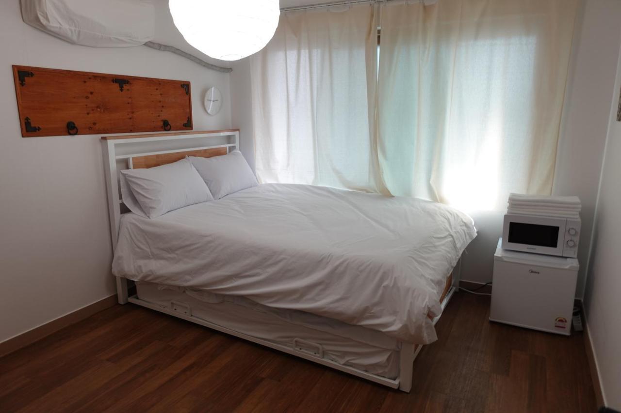Hostel Jl In Chung-Jeong Seoul Bagian luar foto