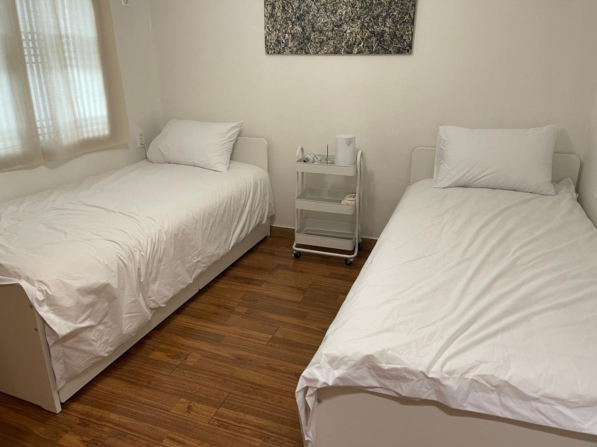 Hostel Jl In Chung-Jeong Seoul Bagian luar foto