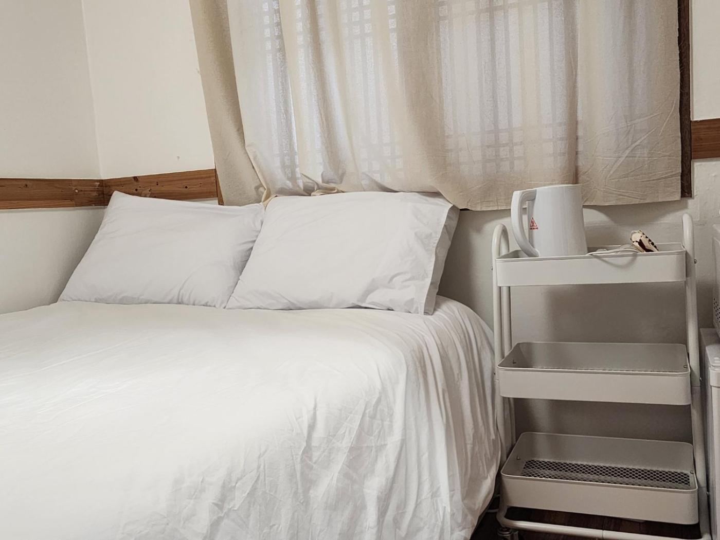 Hostel Jl In Chung-Jeong Seoul Bagian luar foto